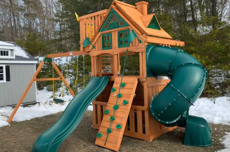 Large swing set, playset install New York